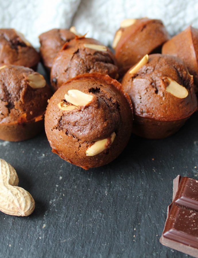 Muffins au chocolat et cacahuètes